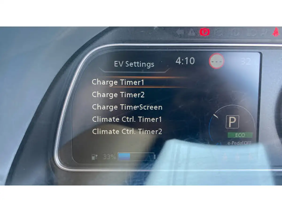 2020-nissan-leaf-e-tekna-big-34