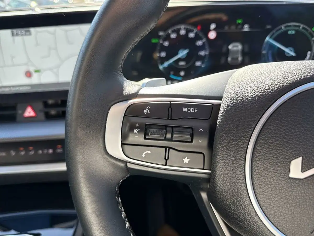 2024-kia-sportage-16-t-gdi-3-261bhp-awd-phev-auto-big-13
