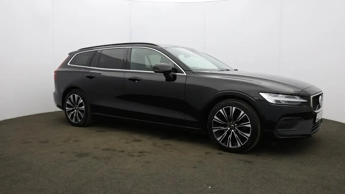 2023-volvo-v60-20-b3-core-big-59