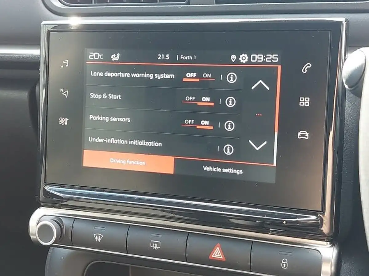 2022-citroen-c3-12-puretech-c-series-edition-83ps-ss-big-18