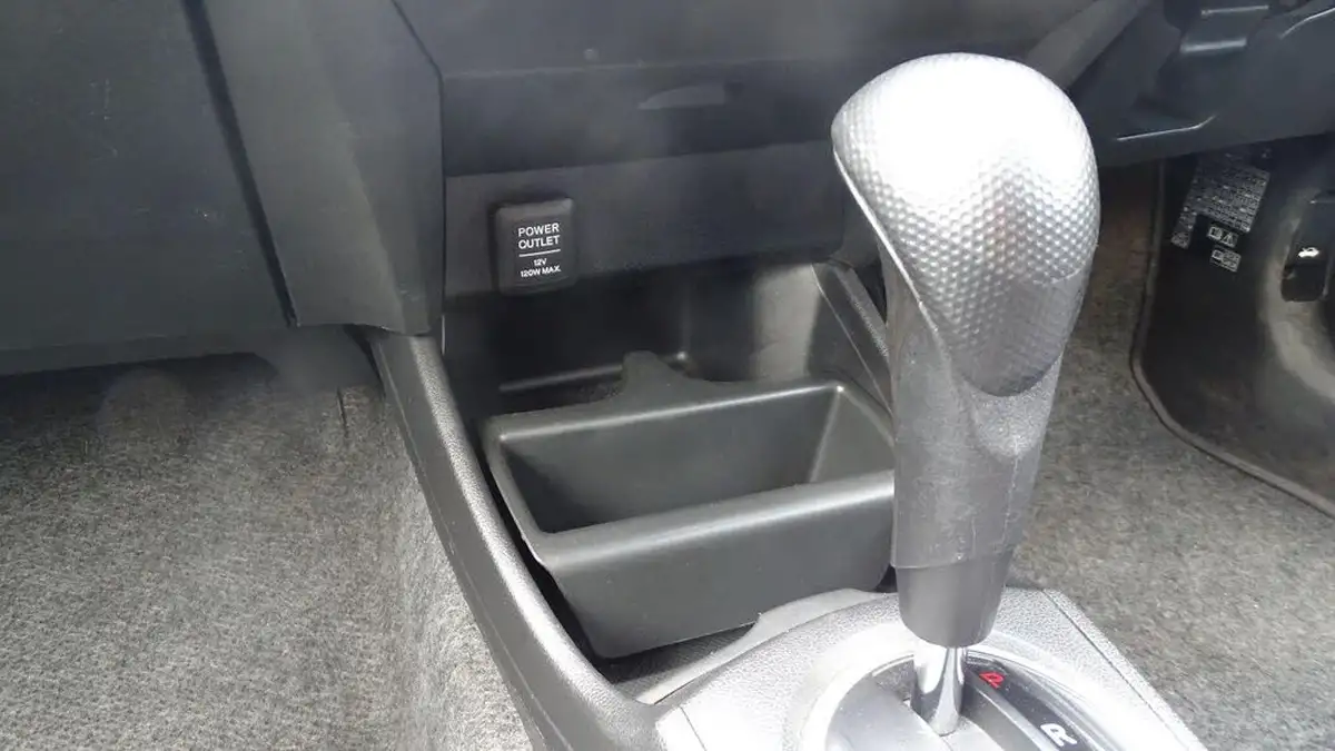 2013-honda-jazz-13-he-big-49