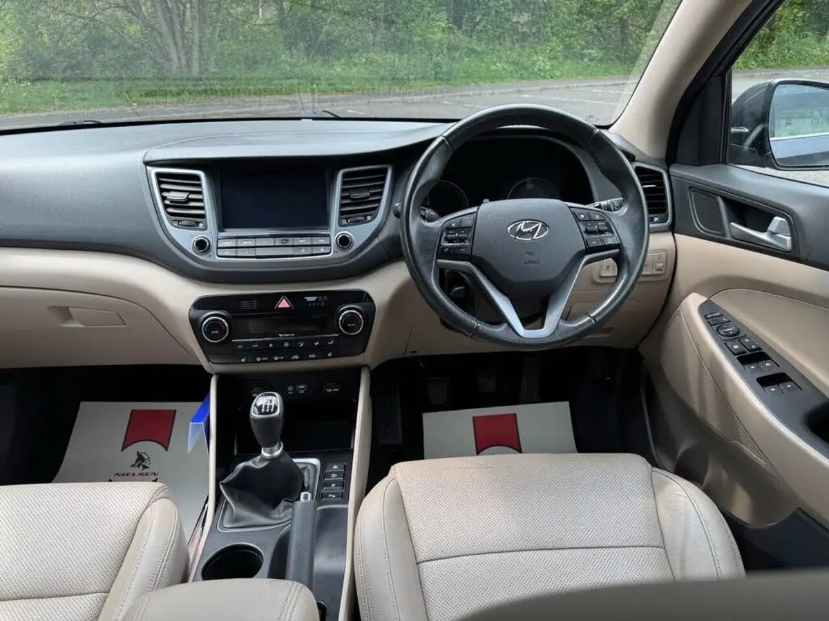 2015-hyundai-tucson-20crdi-blue-drive-premium-big-15