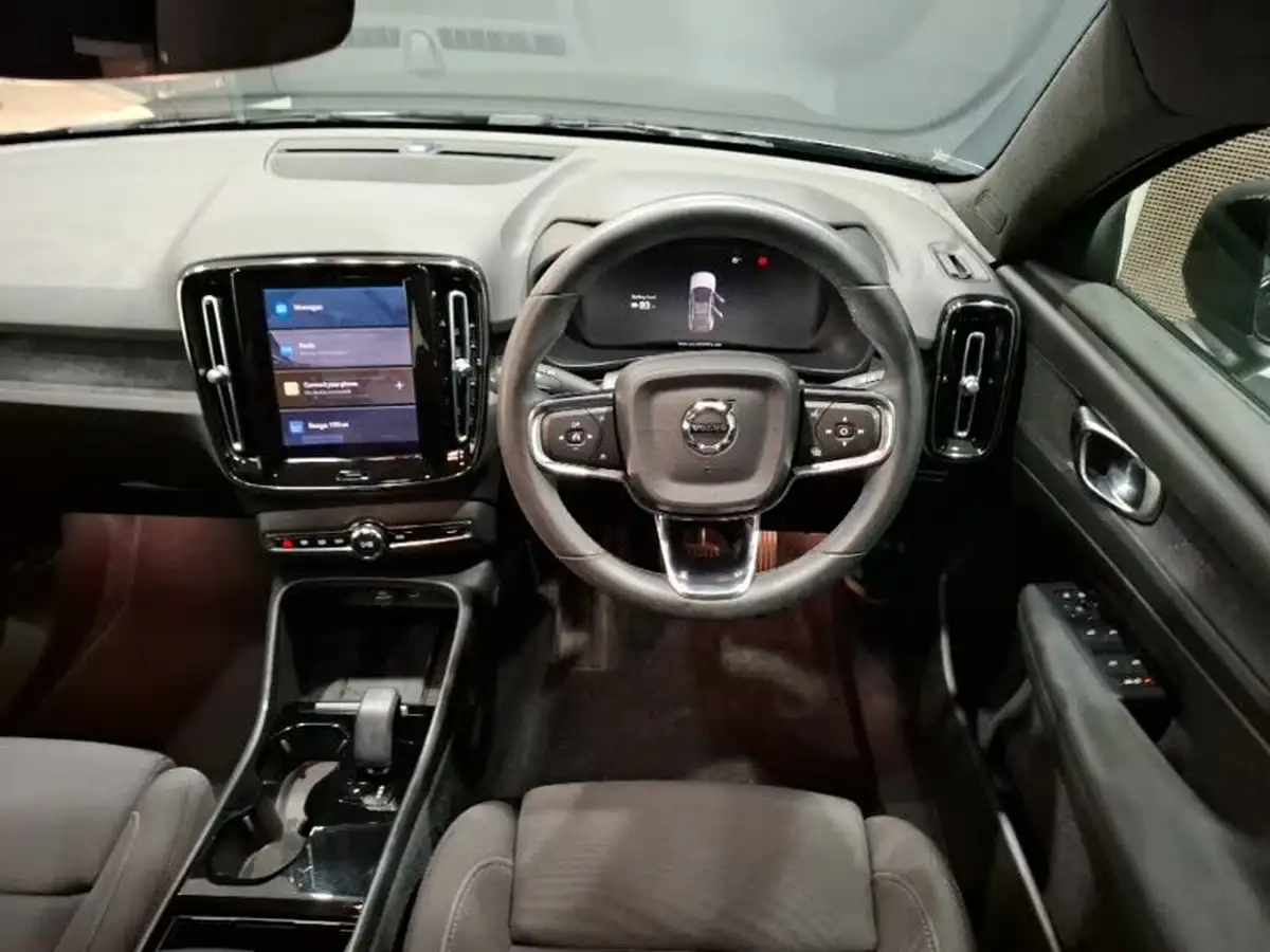 2023-volvo-c40-e-recharge-core-228bhp-big-6