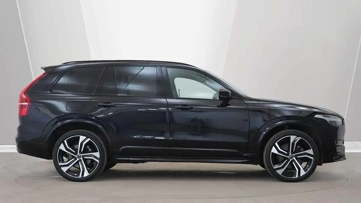 2024-volvo-xc90-20-b5-ultra-dark-big-1