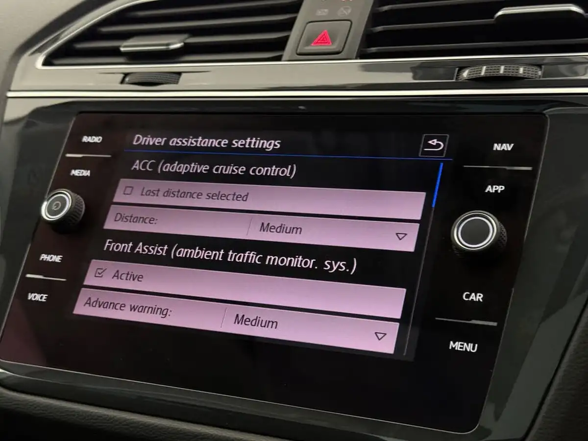 2019-volkswagen-tiguan-20tdi-sel-150ps-scr-4motion-dsg-big-34