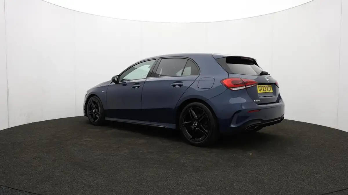 2022-mercedes-benz-a-class-13-a180-amg-line-executive-edition-hatchback-5d-7g-dct-big-78