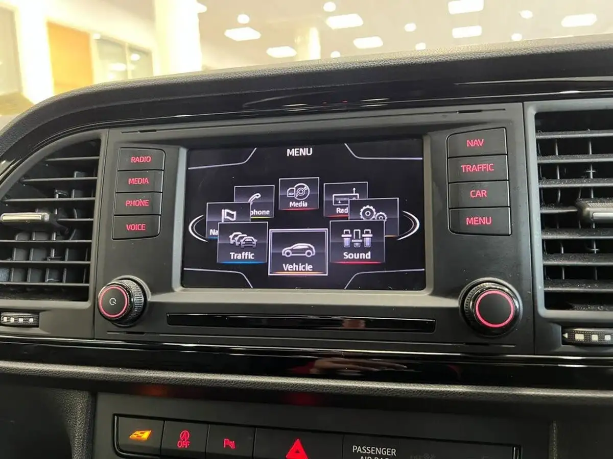 2014-seat-leon-20-cupra-280-ss-hatchback-5d-dsg-big-14