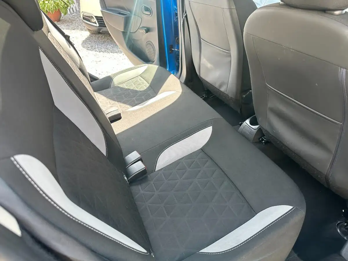 2016-dacia-sandero-stepway-09-tce-ambiance-big-20