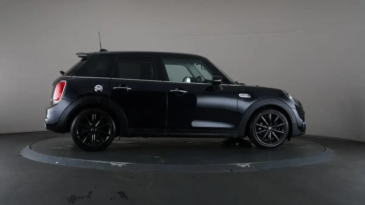2020-mini-cooper-20-cooper-s-classic-189bhp-nav-hatchback-5d-big-70