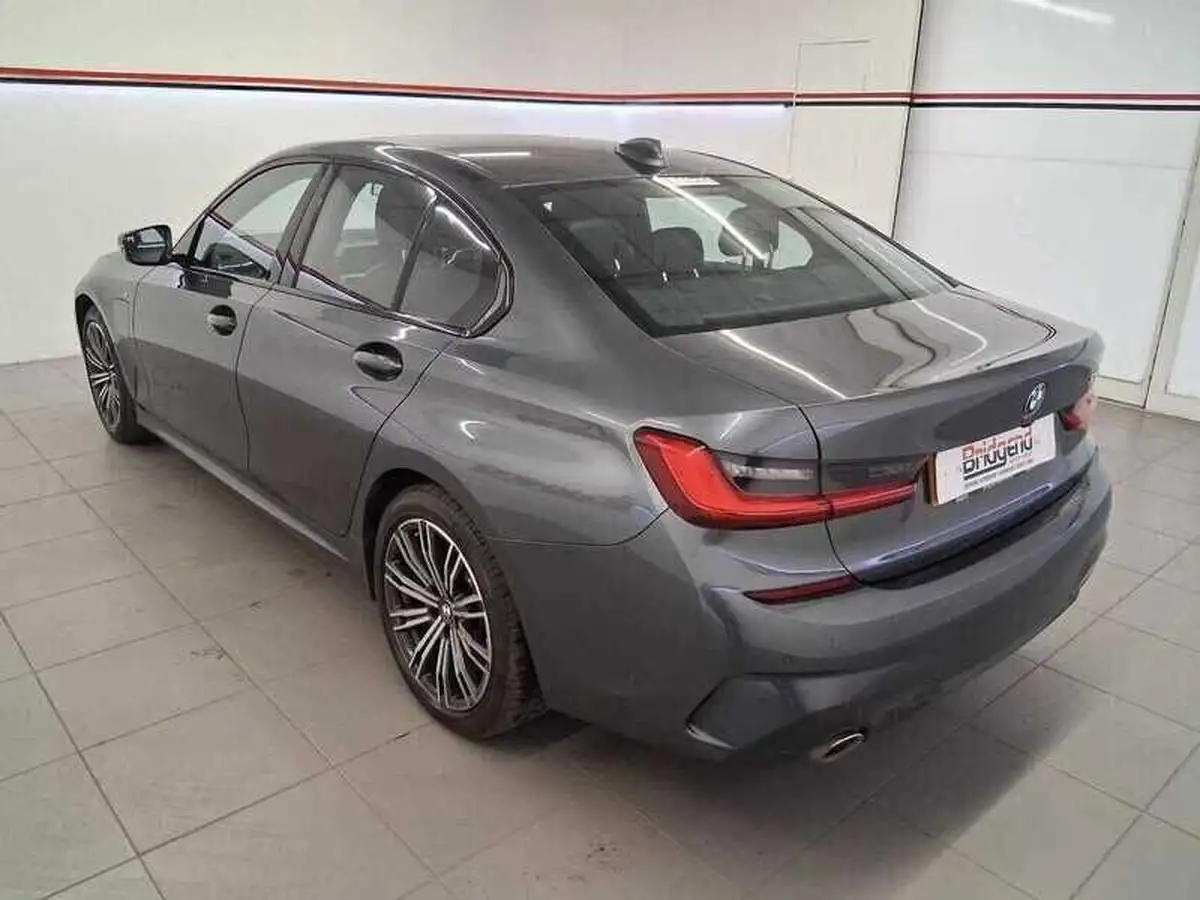 2019-bmw-3-series-20-330e-m-sport-plus-pack-big-3