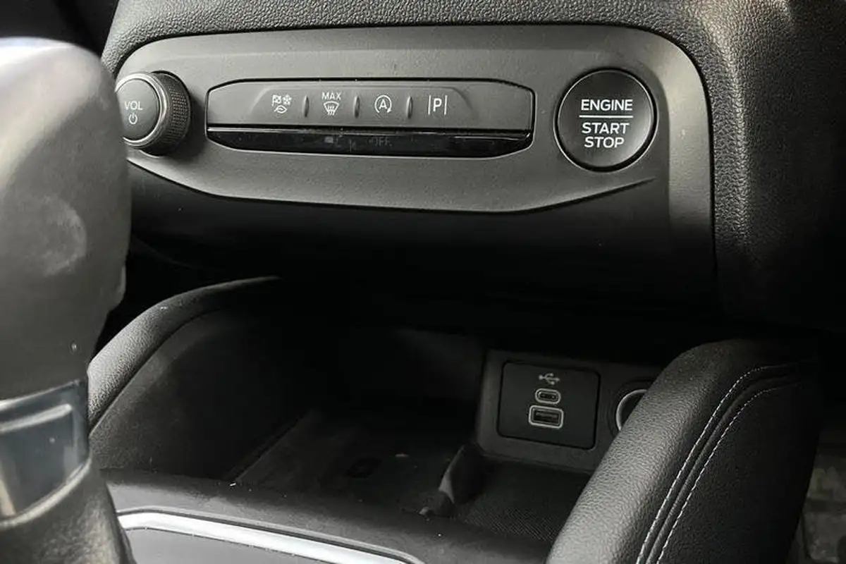 2023-ford-focus-10t-active-x-125ps-hybrid-mhev-estate-powershift-big-31