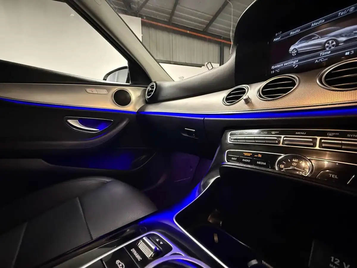 2017-mercedes-benz-e-class-20d-e220d-se-ss-saloon-4d-big-30