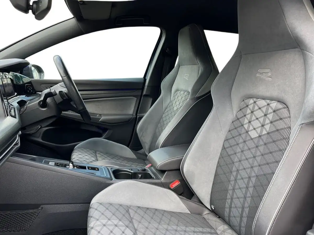 2021-volkswagen-golf-15-etsi-r-line-150ps-estate-big-8
