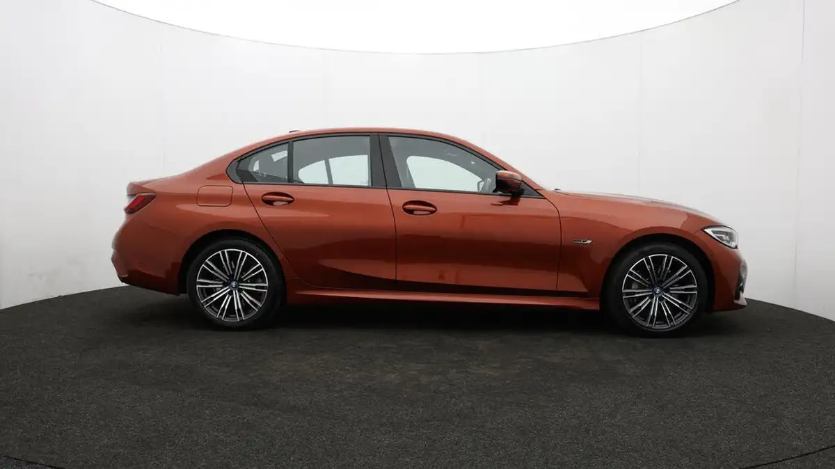 2021-bmw-3-series-20-330e-m-sport-tech-packpro-pack-saloon-4d-big-34