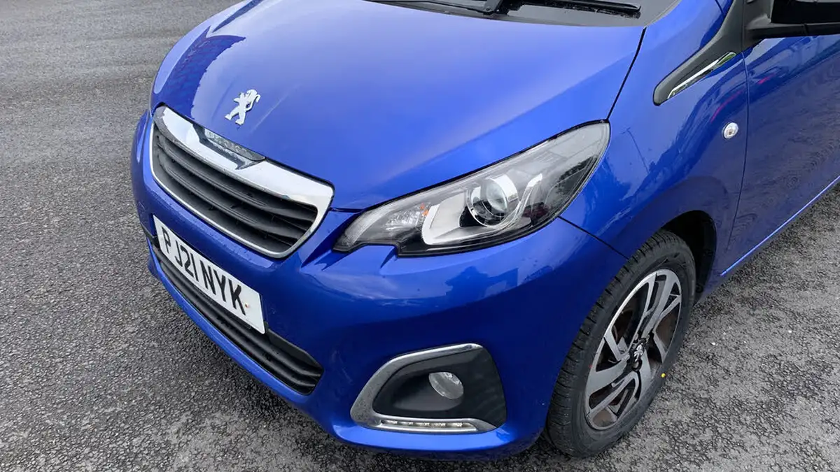 2021-peugeot-108-10-allure-hatchback-5d-big-44