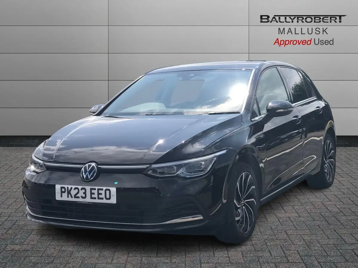 2023-volkswagen-golf-15-tsi-style-edition-150ps-big-13