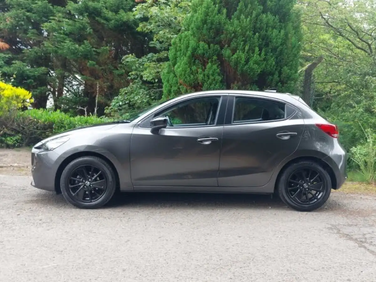 2024-mazda-mazda2-15-e-skyactiv-g-homura-big-3