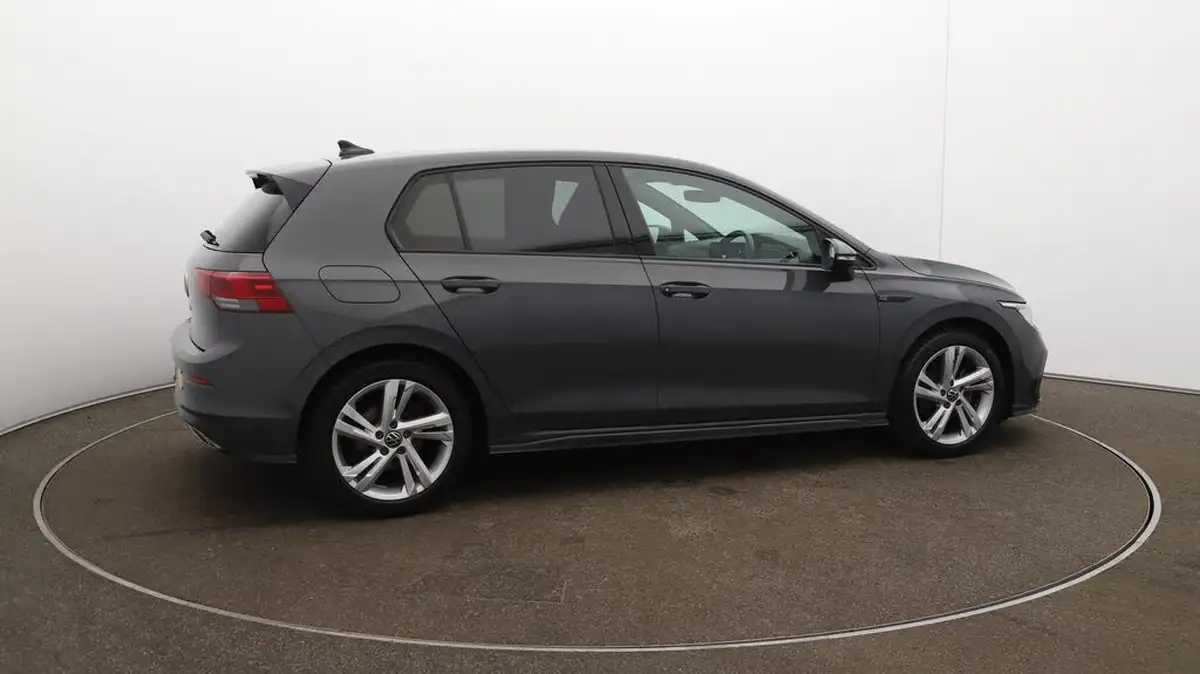 2020-volkswagen-golf-15-tsi-r-line-130ps-hatchback-5d-big-50