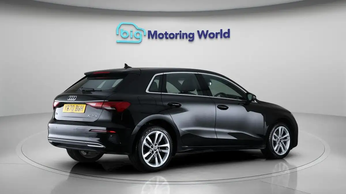 2020-audi-a3-10-30-tfsi-110ps-sportback-5d-big-7