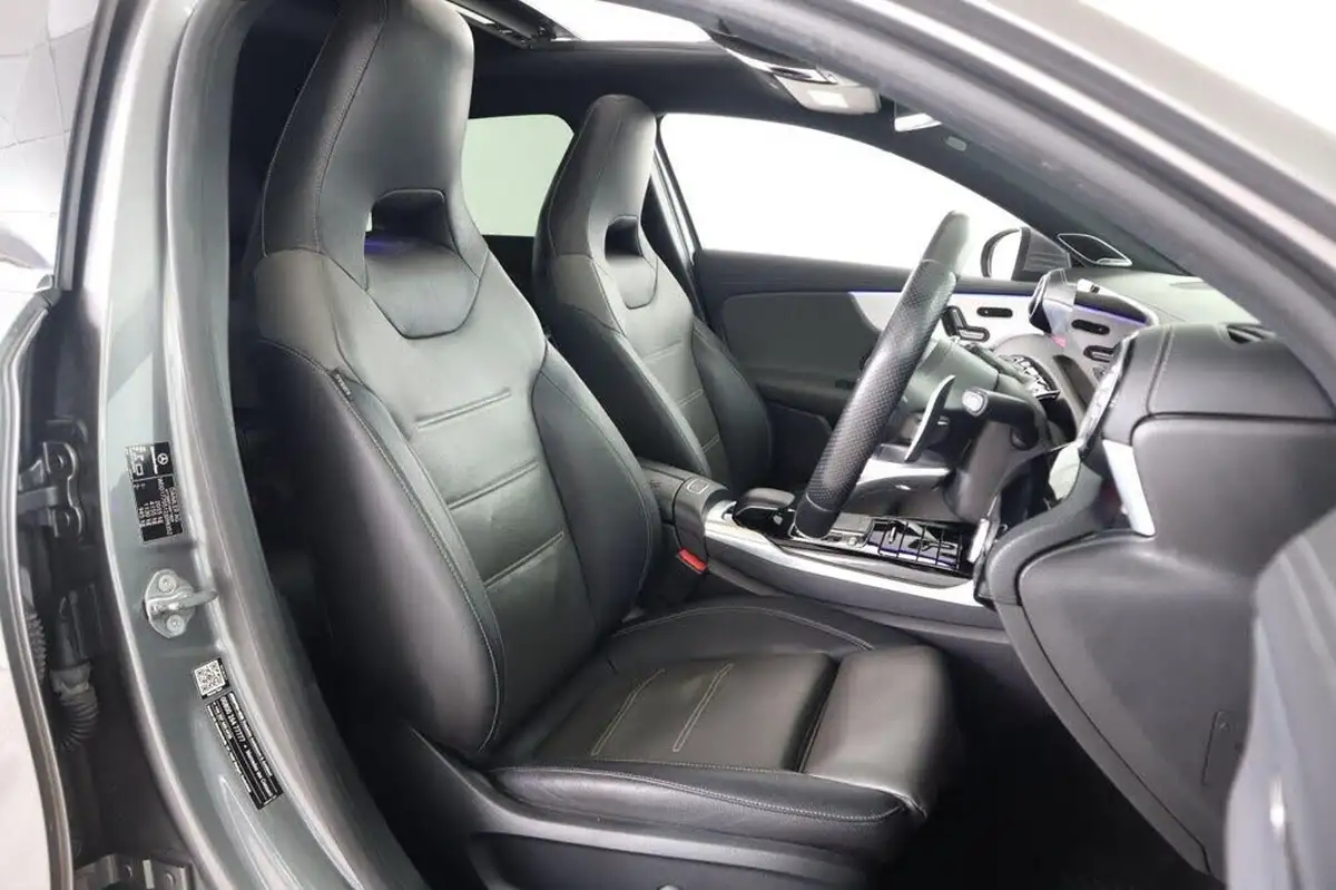 2019-mercedes-benz-a-class-20-a35-amg-premium-plus-hatchback-5d-big-13