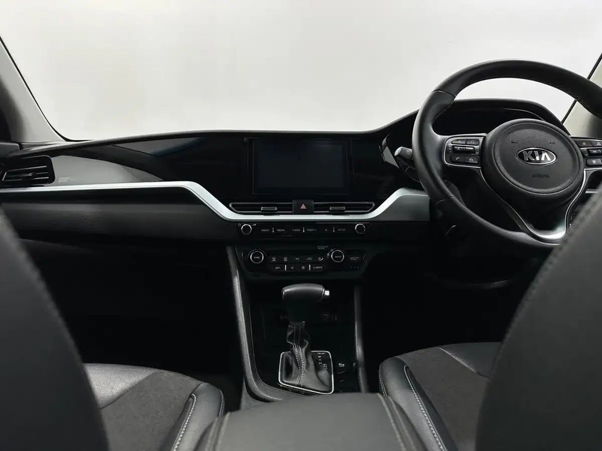 2021-kia-niro-16-gdi-2-big-18