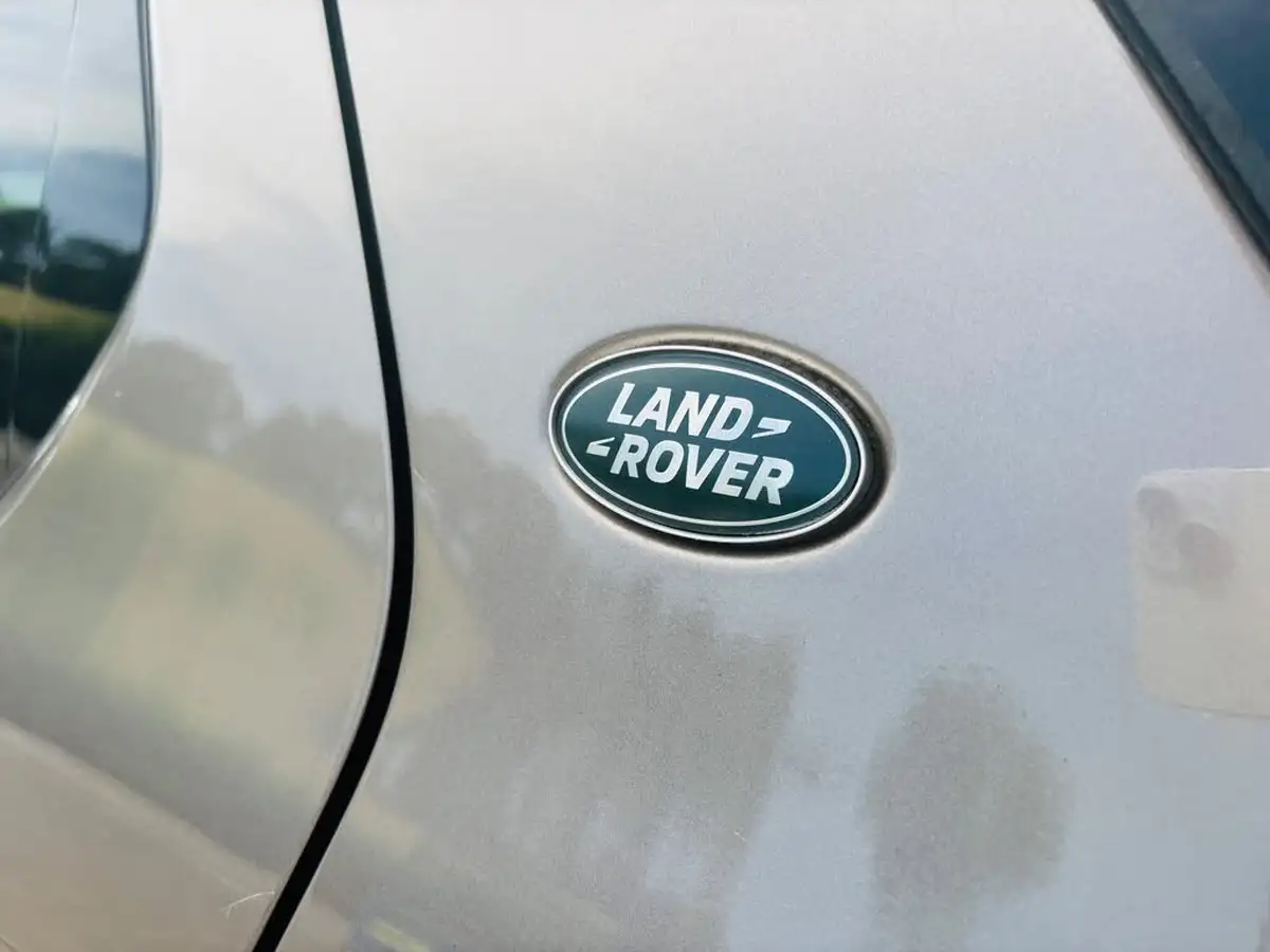 2015-land-rover-discovery-sport-22td-hse-luxury-auto-big-13