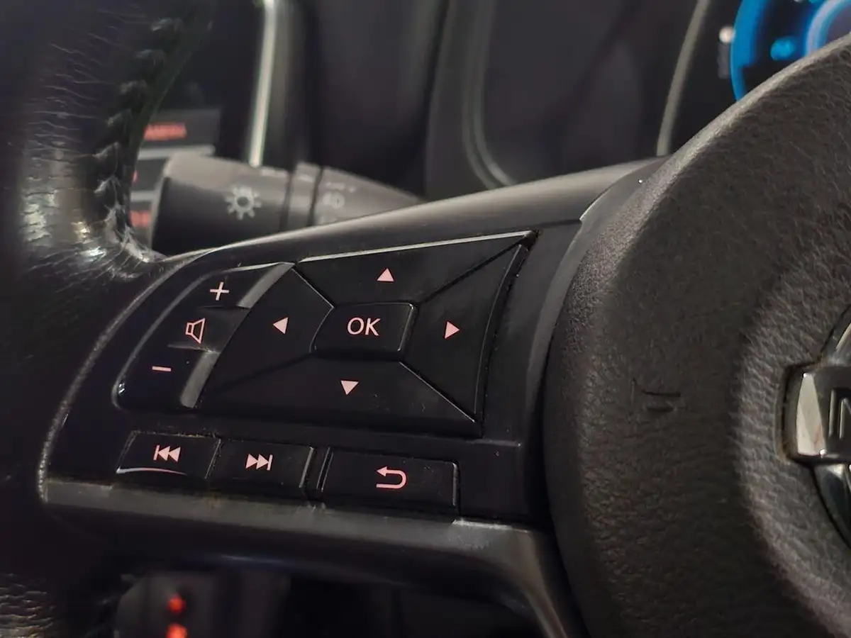 2019-nissan-leaf-e-n-connecta-big-50