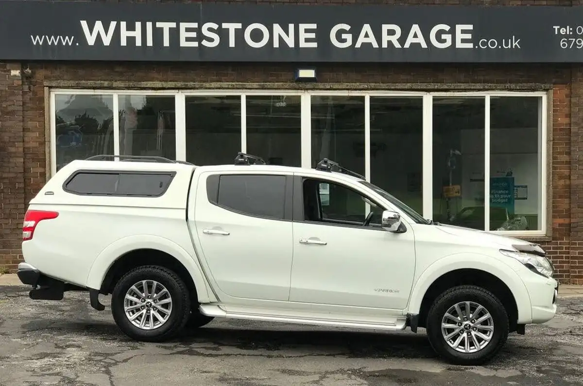 2018-mitsubishi-l200-24di-d-warrior-eu6-auto-big-4