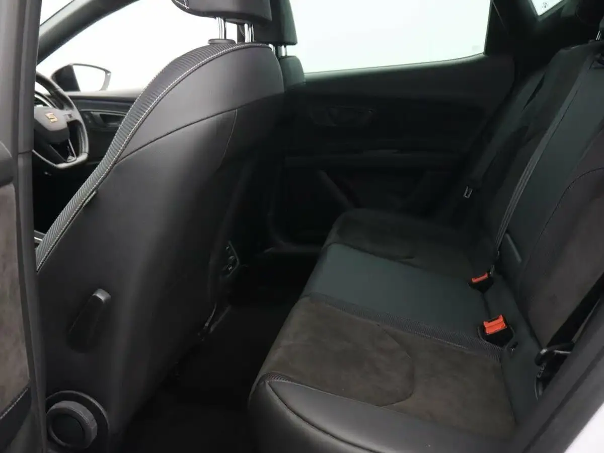 2020-seat-leon-20-tsi-cupra-290-big-11