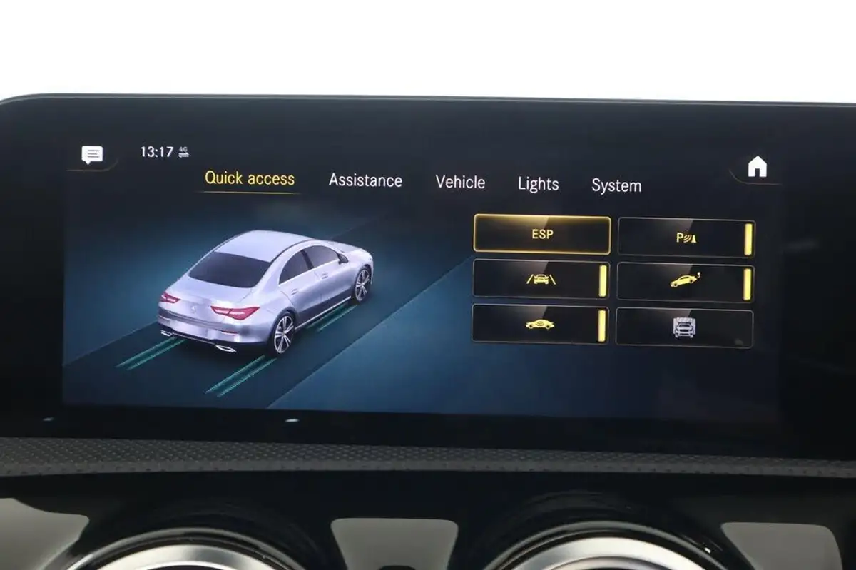 2022-mercedes-benz-cla-13-cla-250e-amg-line-premium-plus-night-edition-coupe-4d-big-39