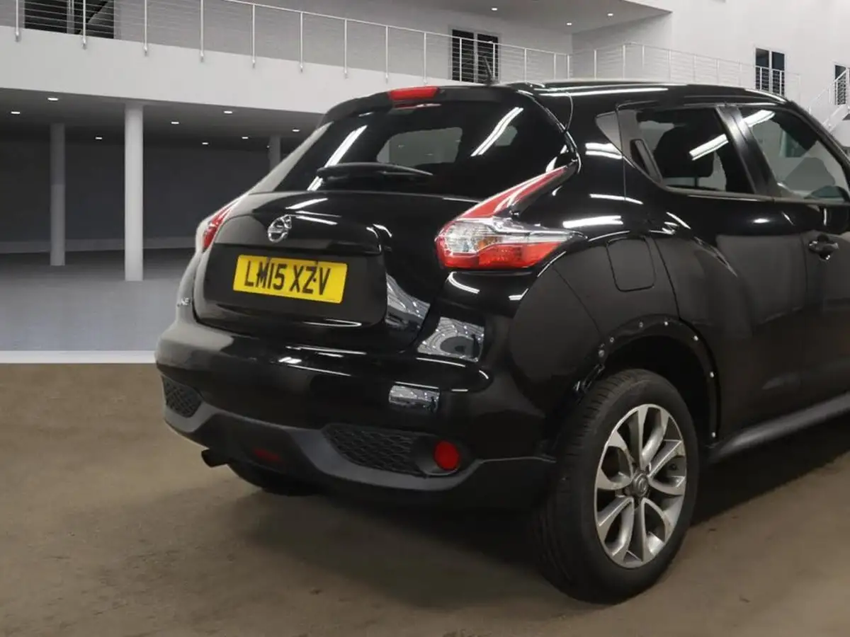 2015-nissan-juke-12-tekna-ss-big-3
