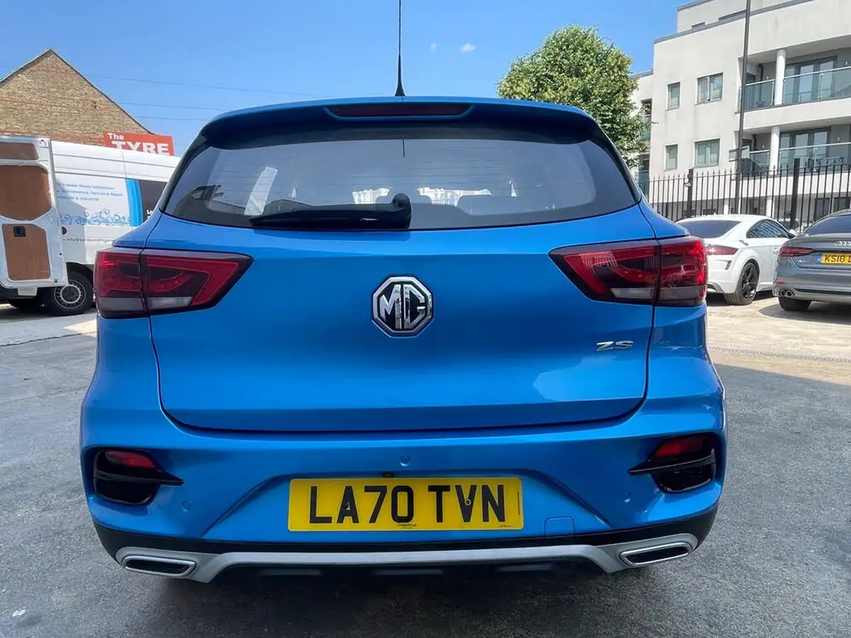 2021-mg-zs-suv-10t-gdi-exclusive-auto-big-12