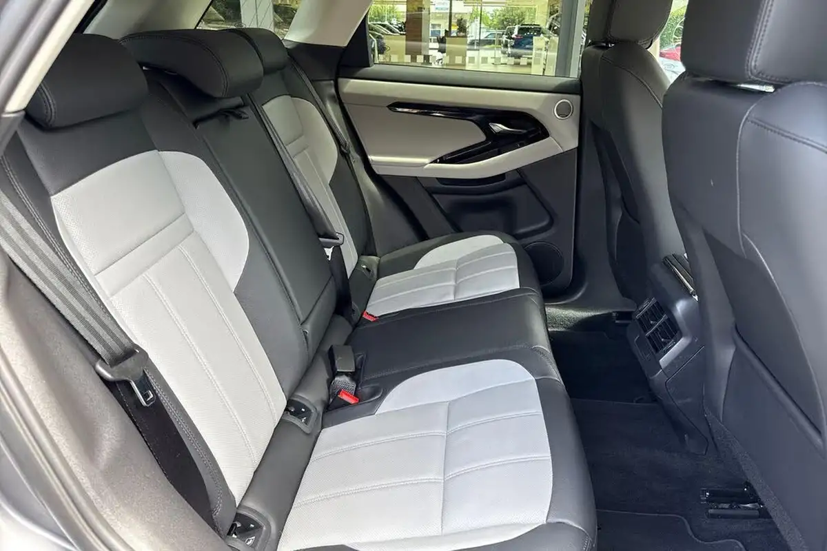 2024-land-rover-range-rover-evoque-20-d200-dynamic-se-big-32
