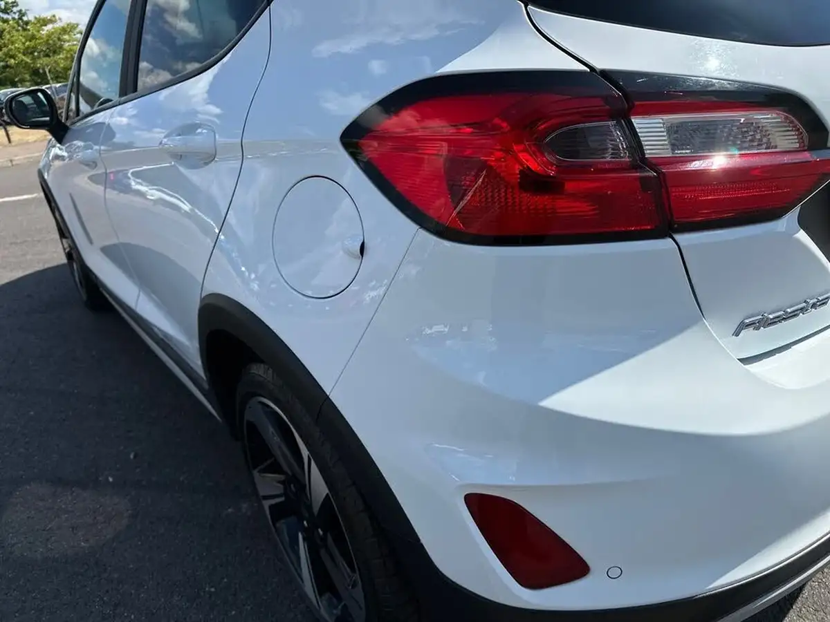 2022-ford-fiesta-10t-active-125ps-hybrid-mhev-big-32