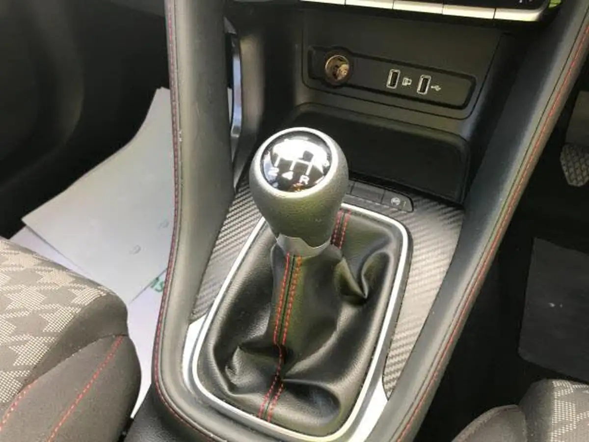 2023-mg-zs-suv-15-vti-tech-excite-big-11