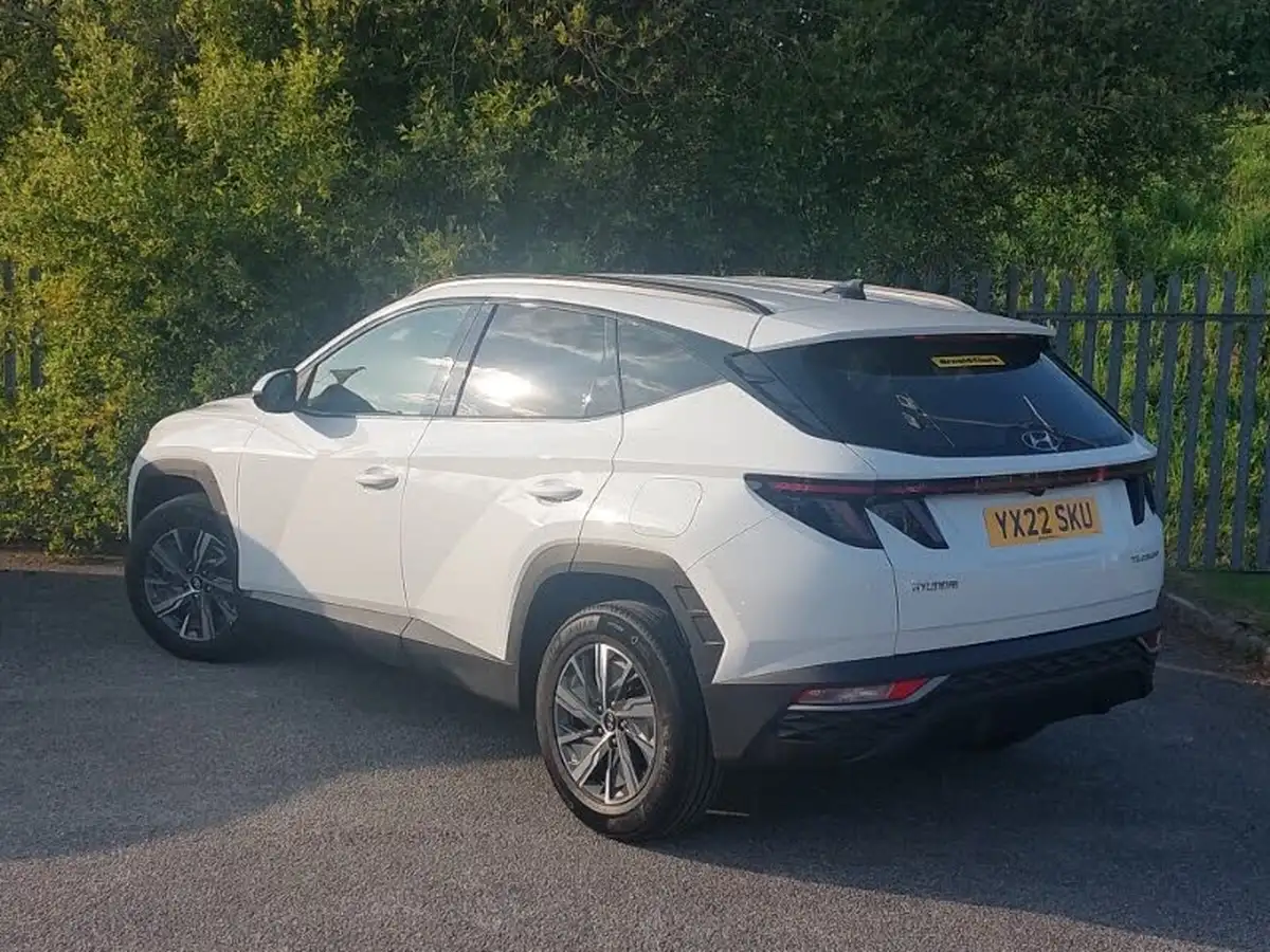2022-hyundai-tucson-16-t-gdi-se-connect-150ps-big-1