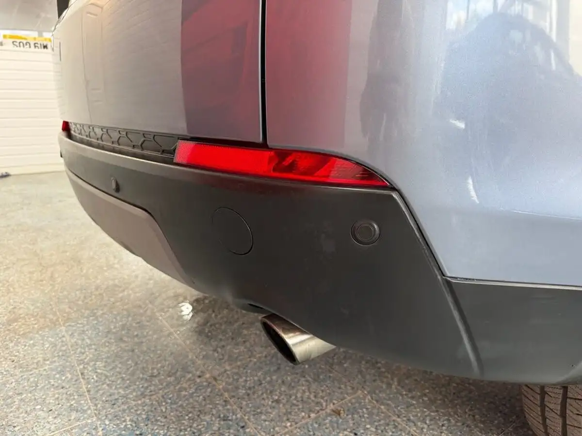 2017-land-rover-discovery-sport-20-si4-se-tech-big-7