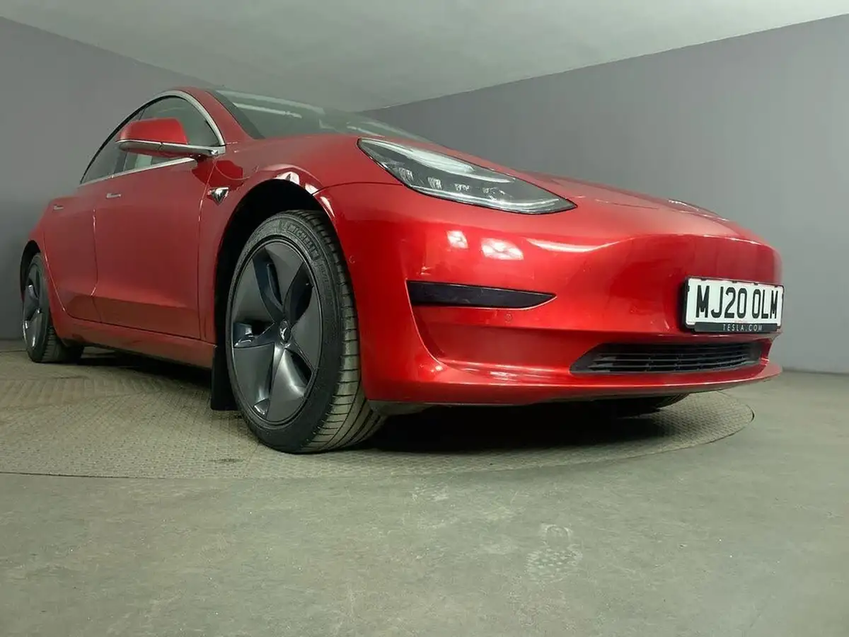 2020-tesla-model-3-e-standard-plus-big-18