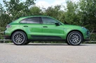 2018-porsche-macan-small-1