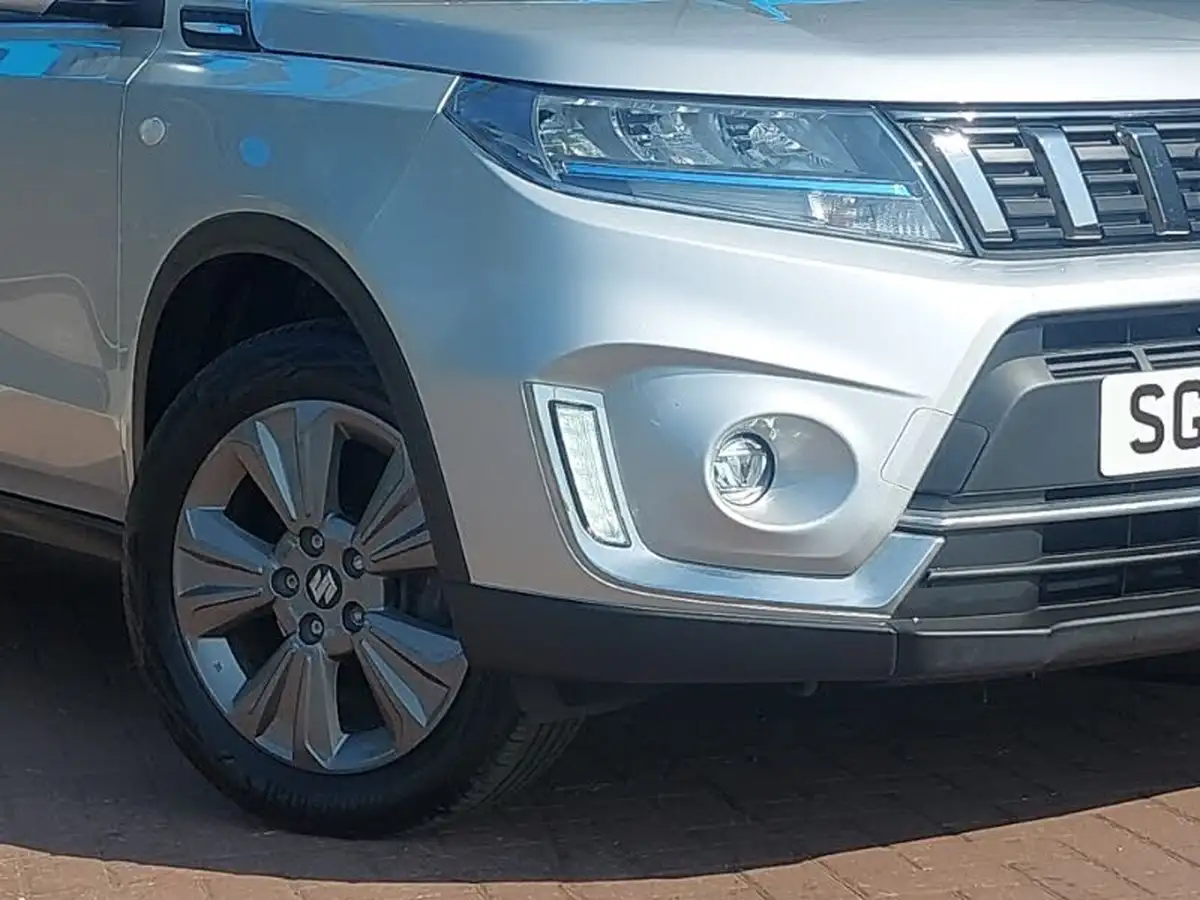 2023-suzuki-vitara-15-sz-t-big-8