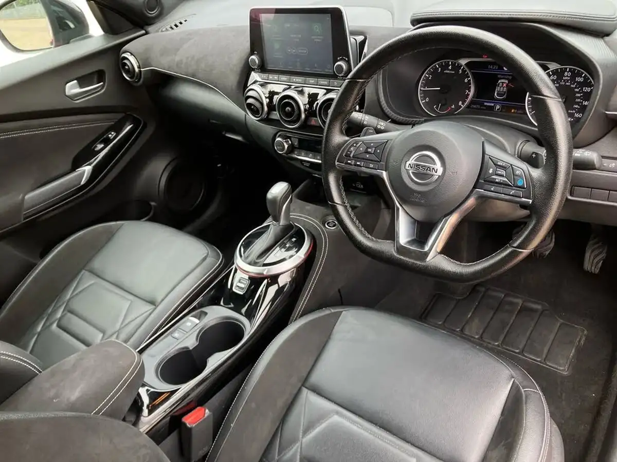 2020-nissan-juke-10-dig-t-tekna-117ps-dct-big-8
