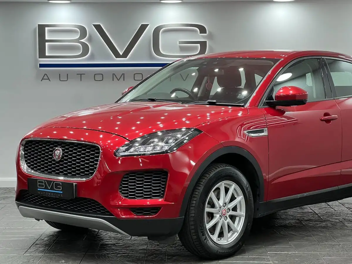2018-jaguar-e-pace-20-i4d-150ps-ss-big-13