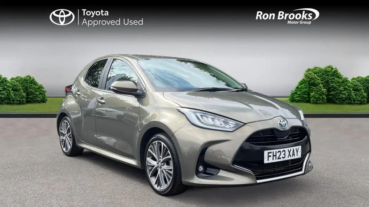 2023-toyota-yaris-15-vvt-i-excel-big-0