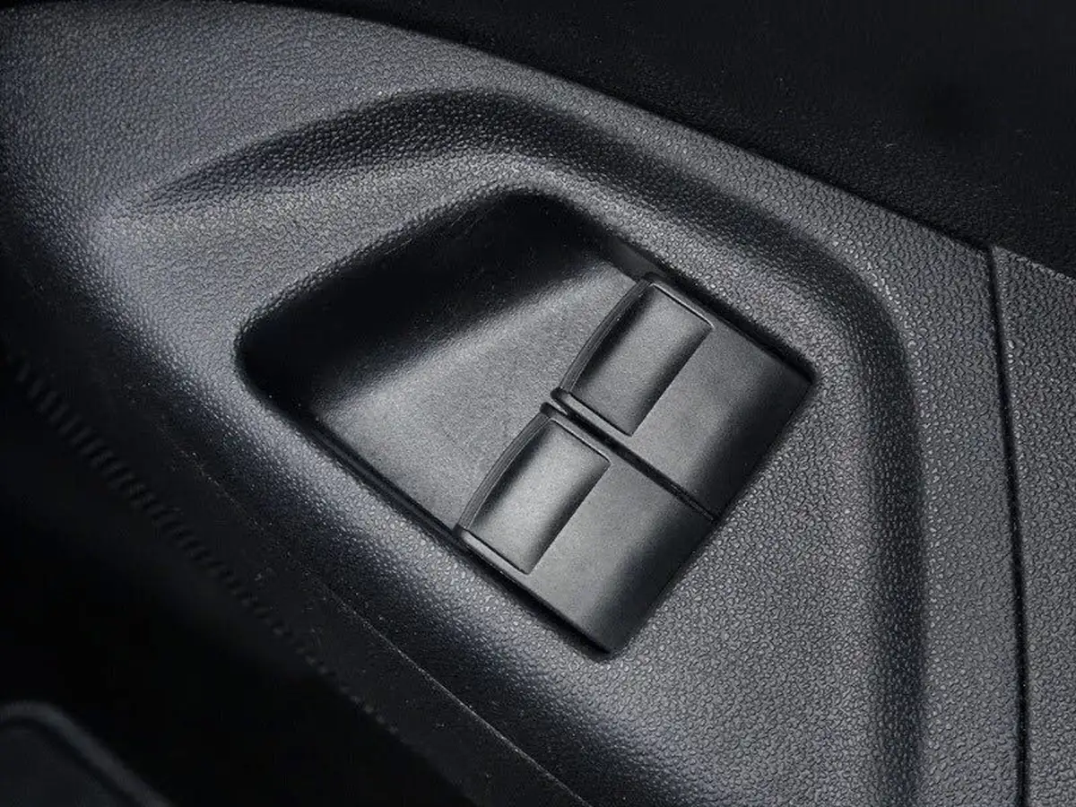 2016-citroen-c1-12-puretech-feel-82ps-5d-big-28