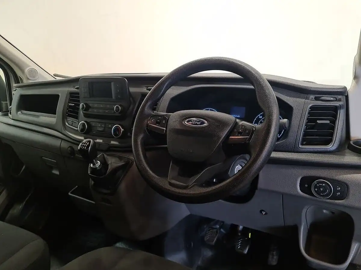 2022-ford-transit-20tdci-350-l2h1-leader-130pseu6dt-rwd-cab-big-4