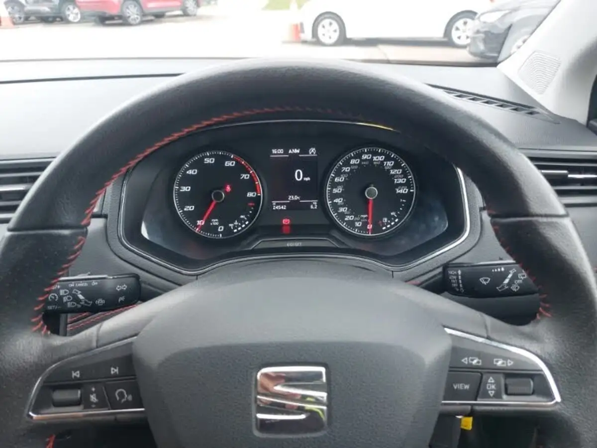 2019-seat-ibiza-10-mpi-fr-big-14