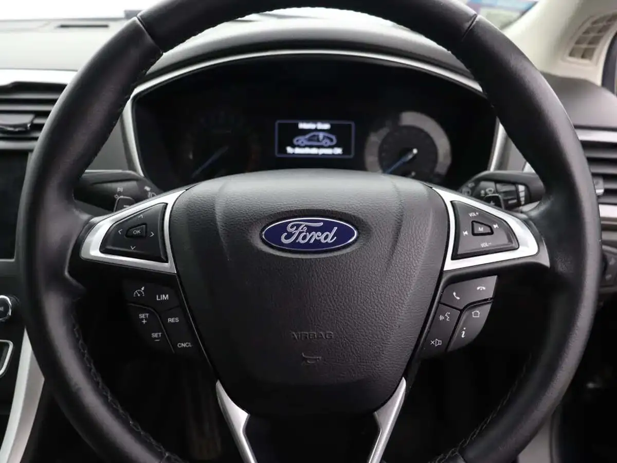 2018-ford-mondeo-15t-zetec-edition-160ps-hatchback-auto-big-34