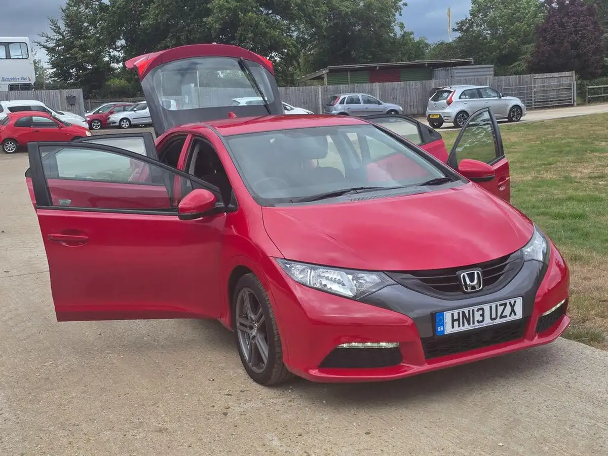 2013-honda-civic-18-ti-142ps-big-1