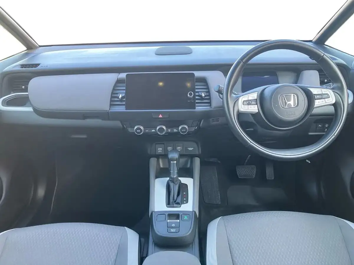 2021-honda-jazz-15-i-mmd-ex-109ps-big-9
