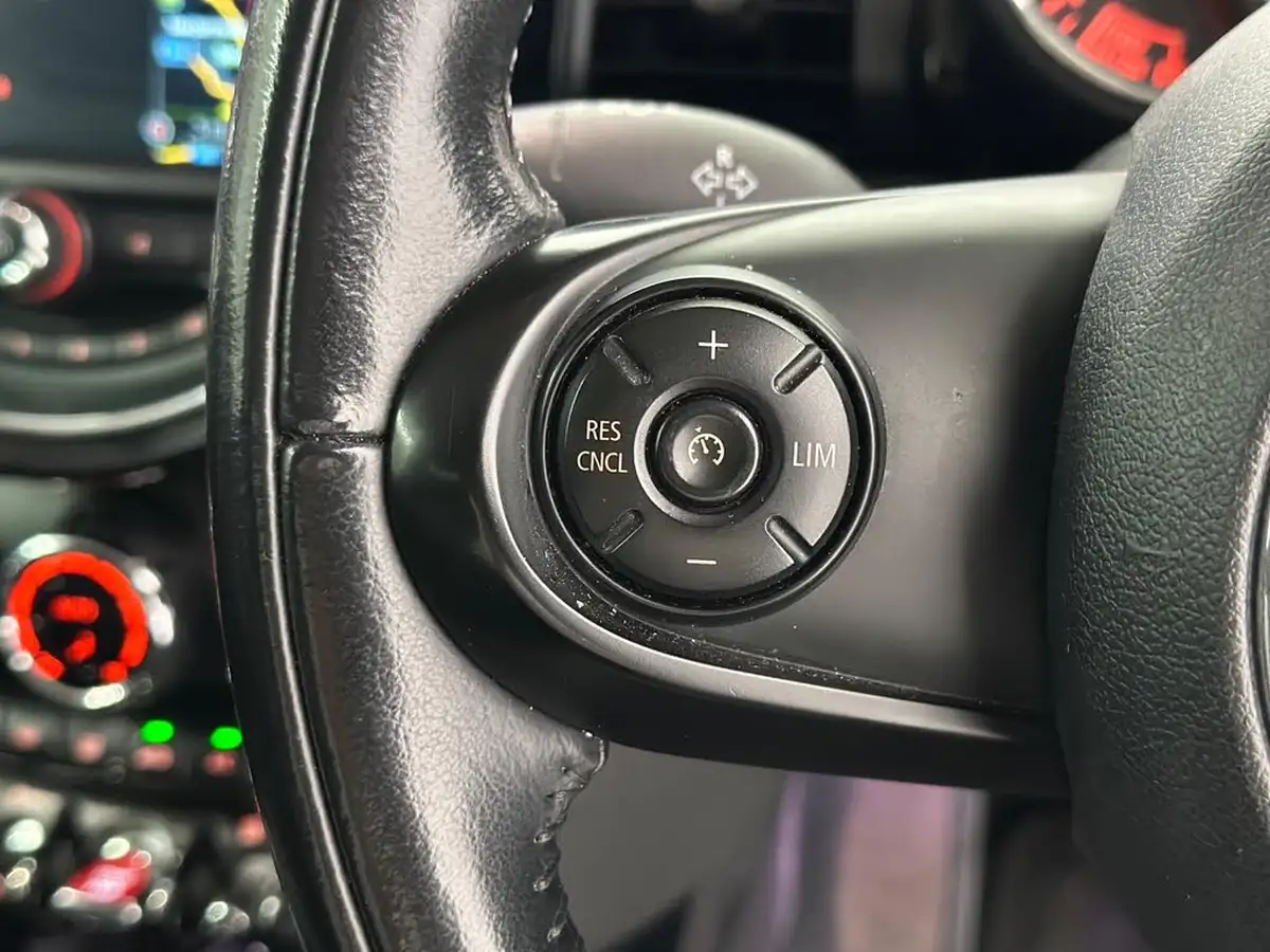 2017-mini-cooper-15-cooper-ss-hatchback-3d-auto-big-33